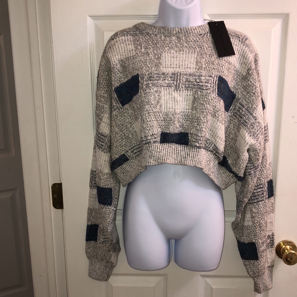 Adorable Vintage Cropped Long Sleeve Sweater